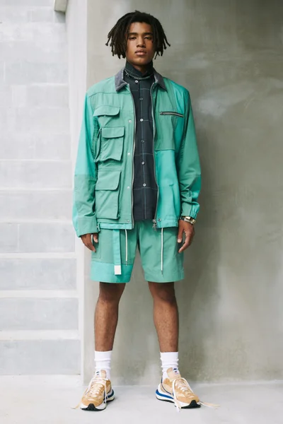 Look 15